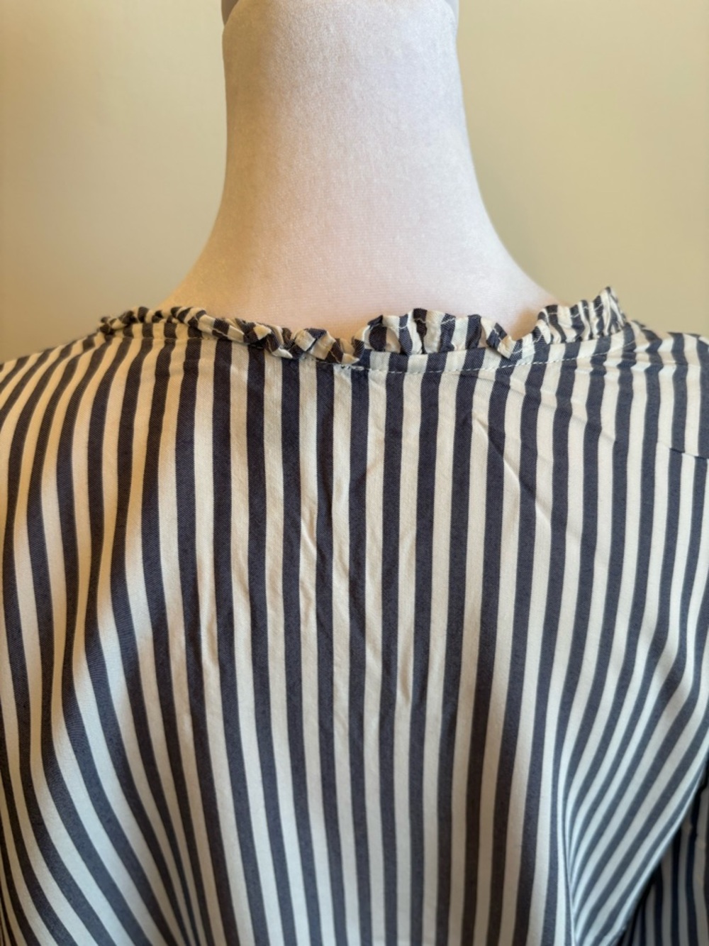 Ann Taylor Factory Blue White Striped Balloon Puff Sleeve Blouse XL Petite - Picture 5 of 10